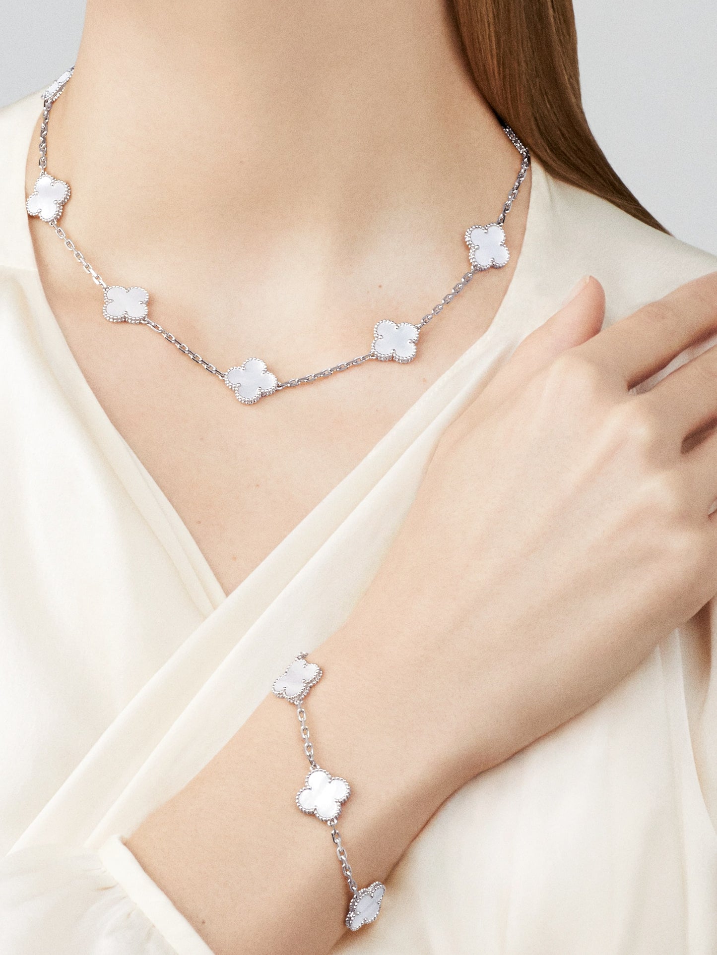 Pulsera Trébol Blanco