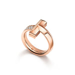 Anillo T Rosado y Zirconias
