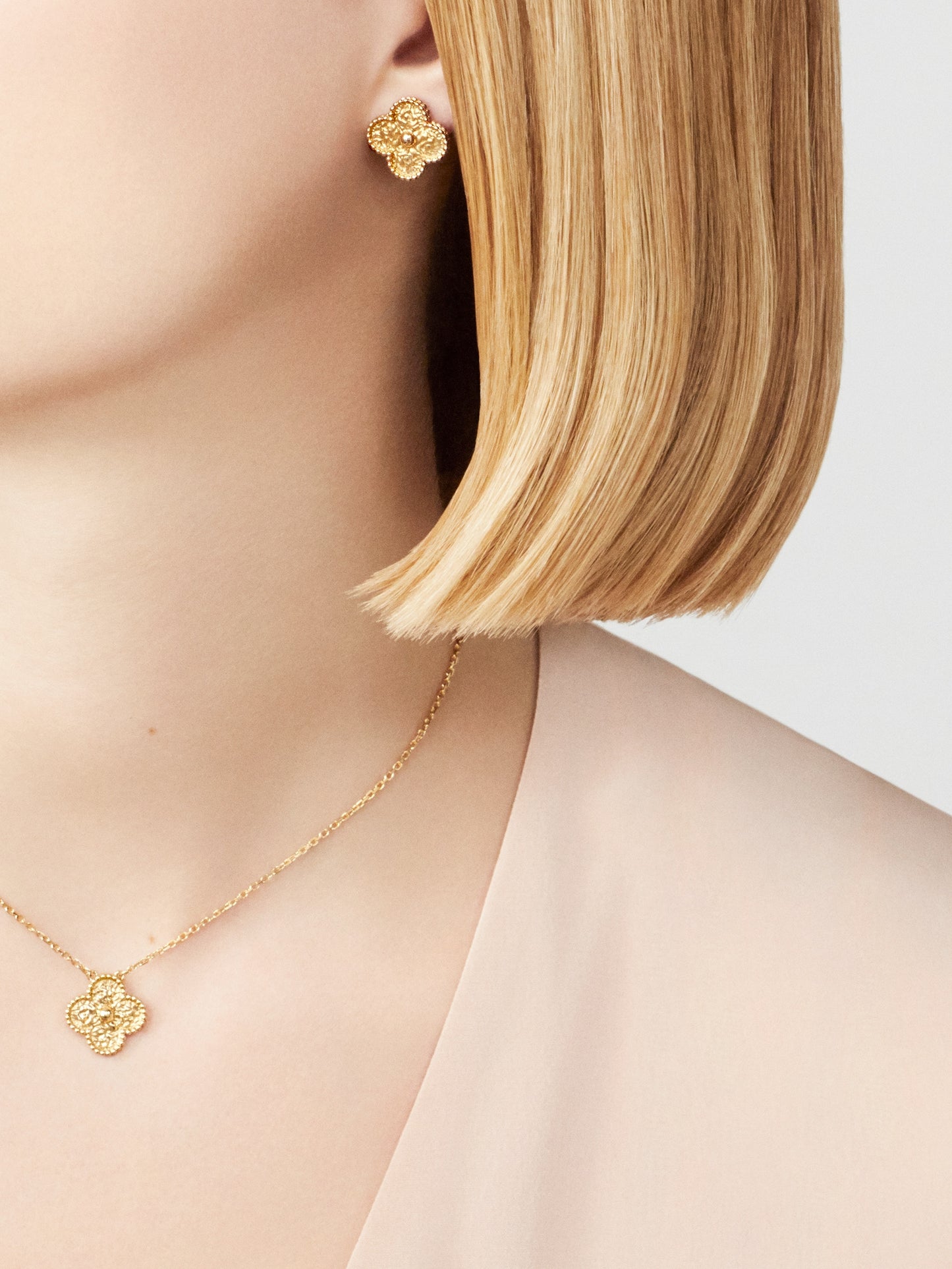 Collar Trébol Dorado