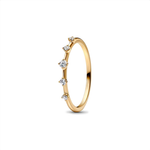 Anillo Dorado de Diamantes
