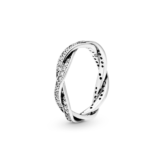 Anillo Entrelazado