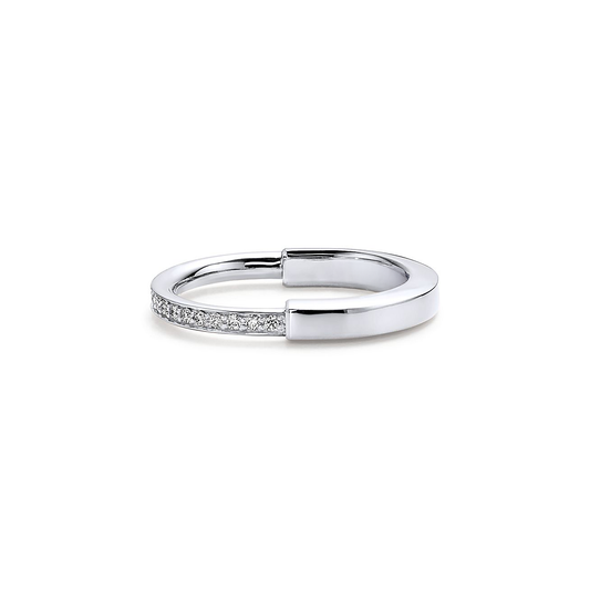 Anillo Lock Plateado y Zirconias