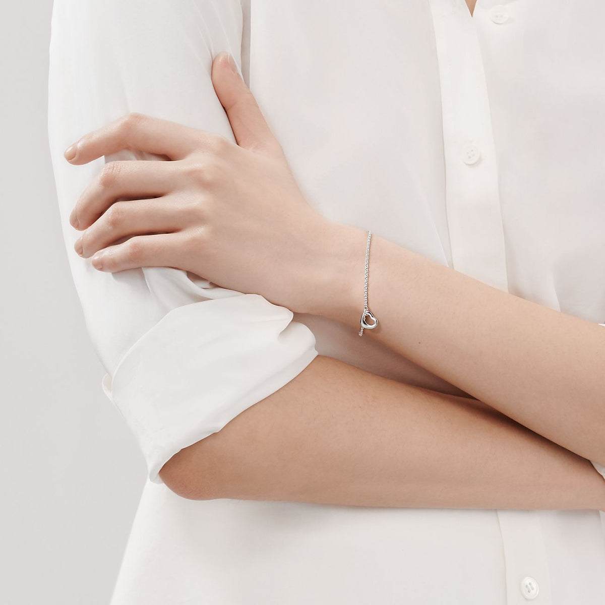 Pulsera Corazón Plateado