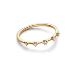 Anillo Dorado de Diamantes